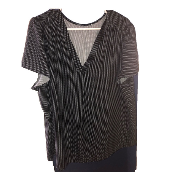 Hilary Radley Tops - Hilary Radley Polka Dot V-Neck Blouse - Black & White - Size 2X - Comfortable.